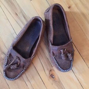Ladies Minnetonka Driving Moccasins